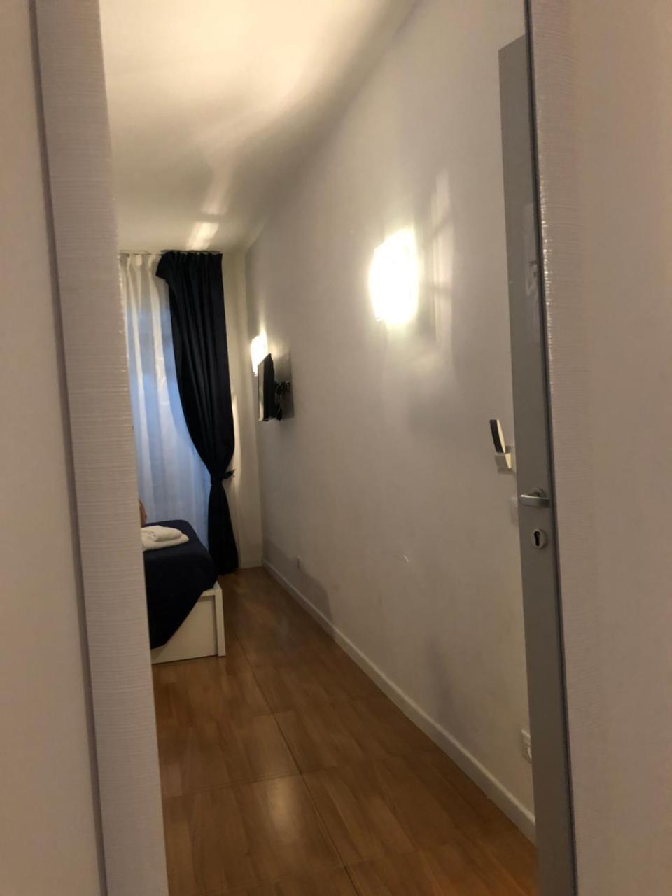 Residenza Giulia Al Colosseo Rome Luaran gambar