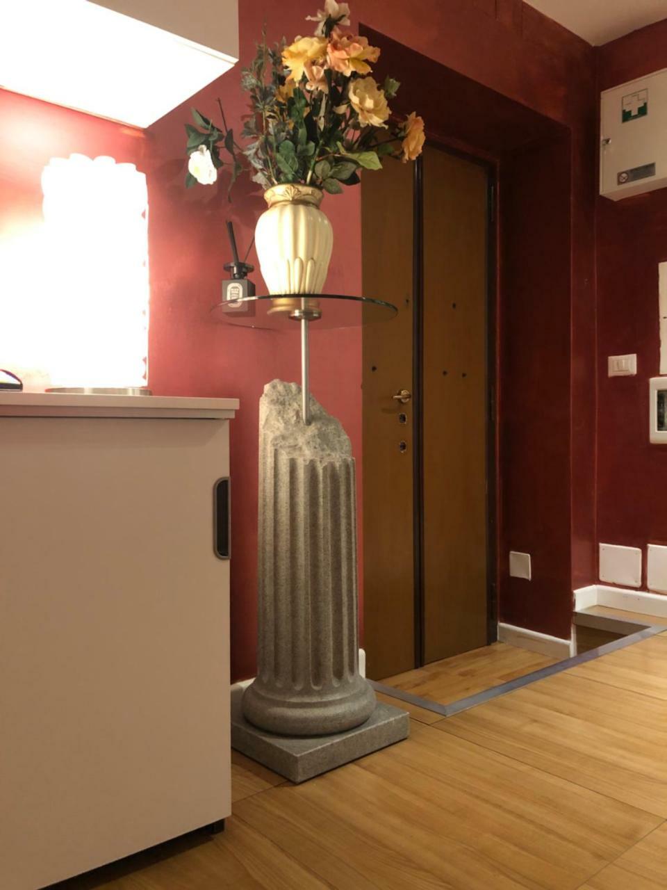 Residenza Giulia Al Colosseo Rome Luaran gambar